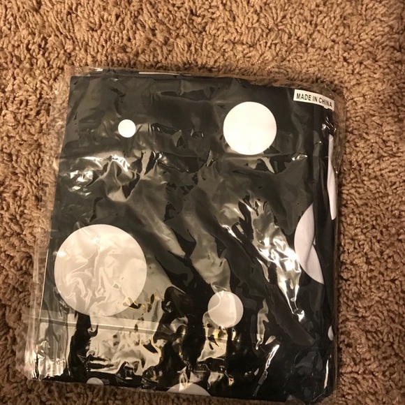 Polka Dot Leggings - Picture 9 of 9